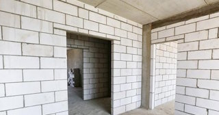 Перегородки из газобетона от 2079 рублей - возведение и монтаж в Железногорске